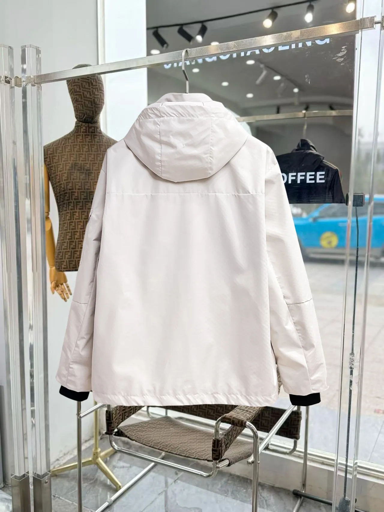 Same Style， ， 2026 New Arrival ，Original Premium Breathable ， ， ， Quality。 ， Sizes：M～3XL